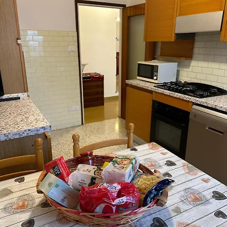 Maggiore Comoda Al Centro Di Tutto Apartment