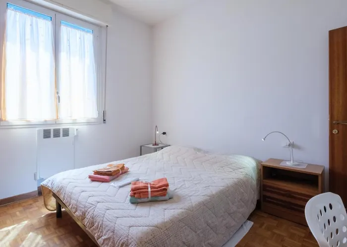 Maggiore Comoda Al Centro Di Tutto Lägenhet